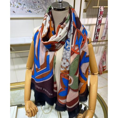 Louis Vuitton Women's LV Duality Long Scarf